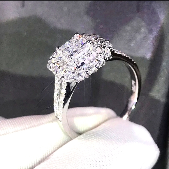 Zircon Decor Ring - Picture 3 of 7